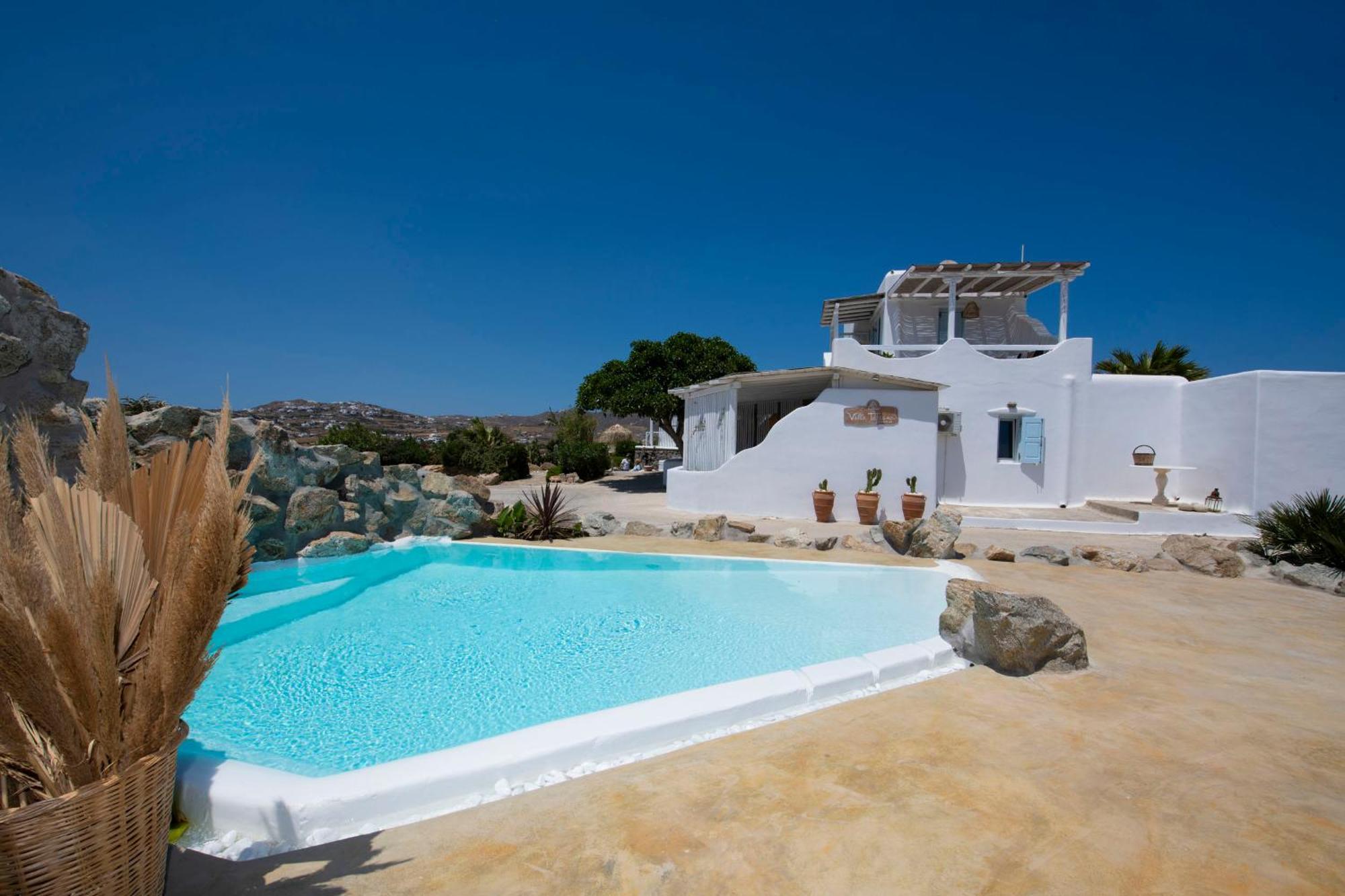 Tatiana Villa & Apartments Klouvas ภายนอก รูปภาพ