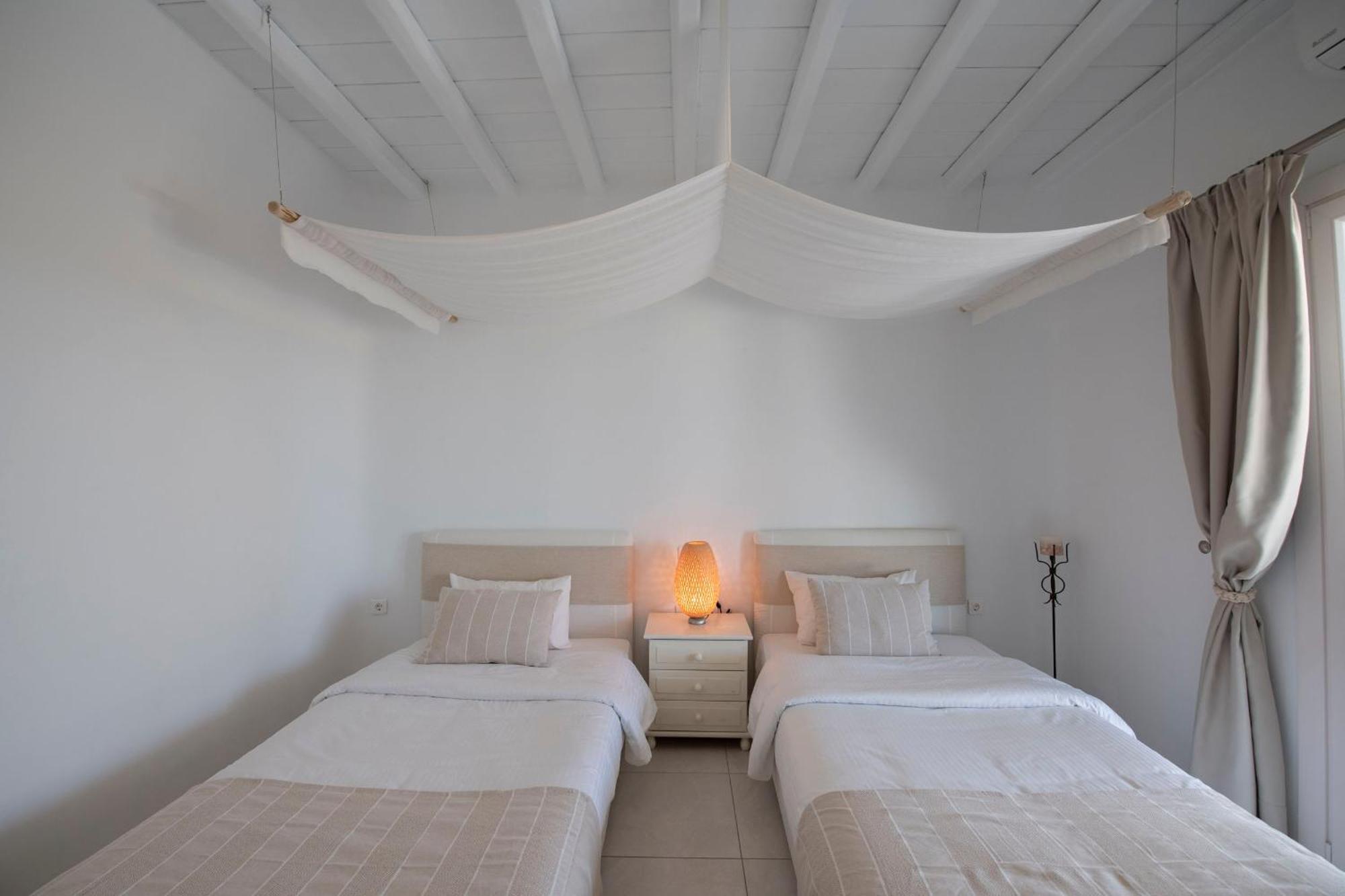 Tatiana Villa & Apartments Klouvas ภายนอก รูปภาพ