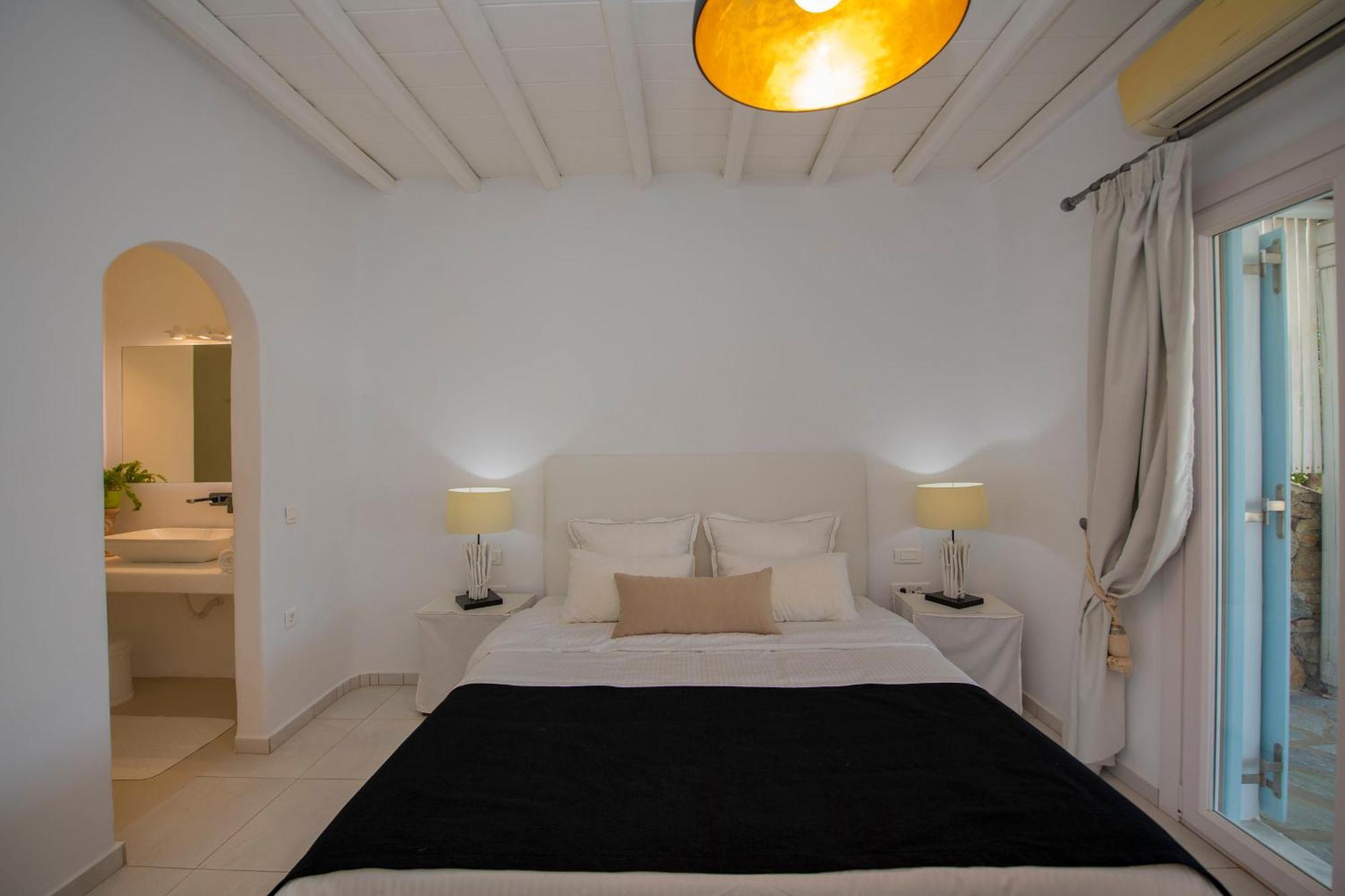 Tatiana Villa & Apartments Klouvas ภายนอก รูปภาพ